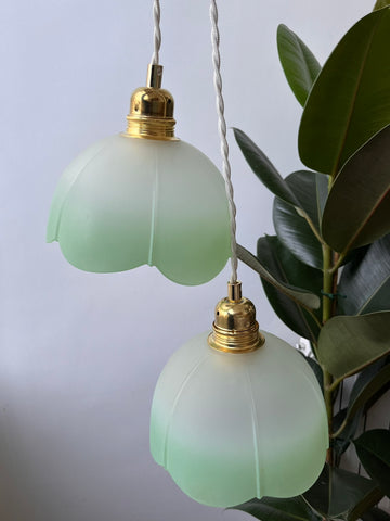Suspension fleur blanche et verte vintage - modèle Martha