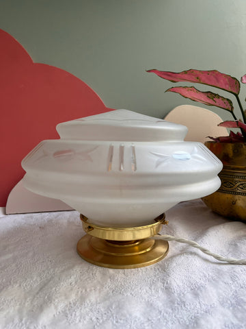 Lampe à poser vintage en verre dépoli années 50 - modèle Justine